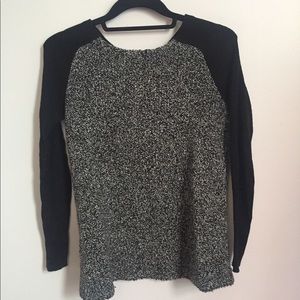 Black and white Curly shirt